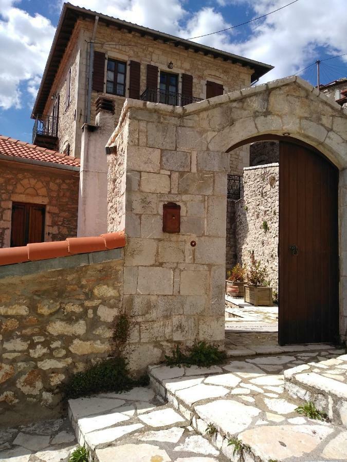 Lousiou Nymfes Bed & Breakfast Gortynia Екстериор снимка